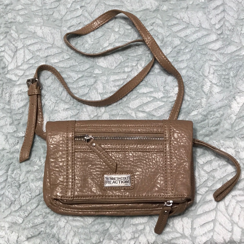 Kenneth Cole Reaction crossbody